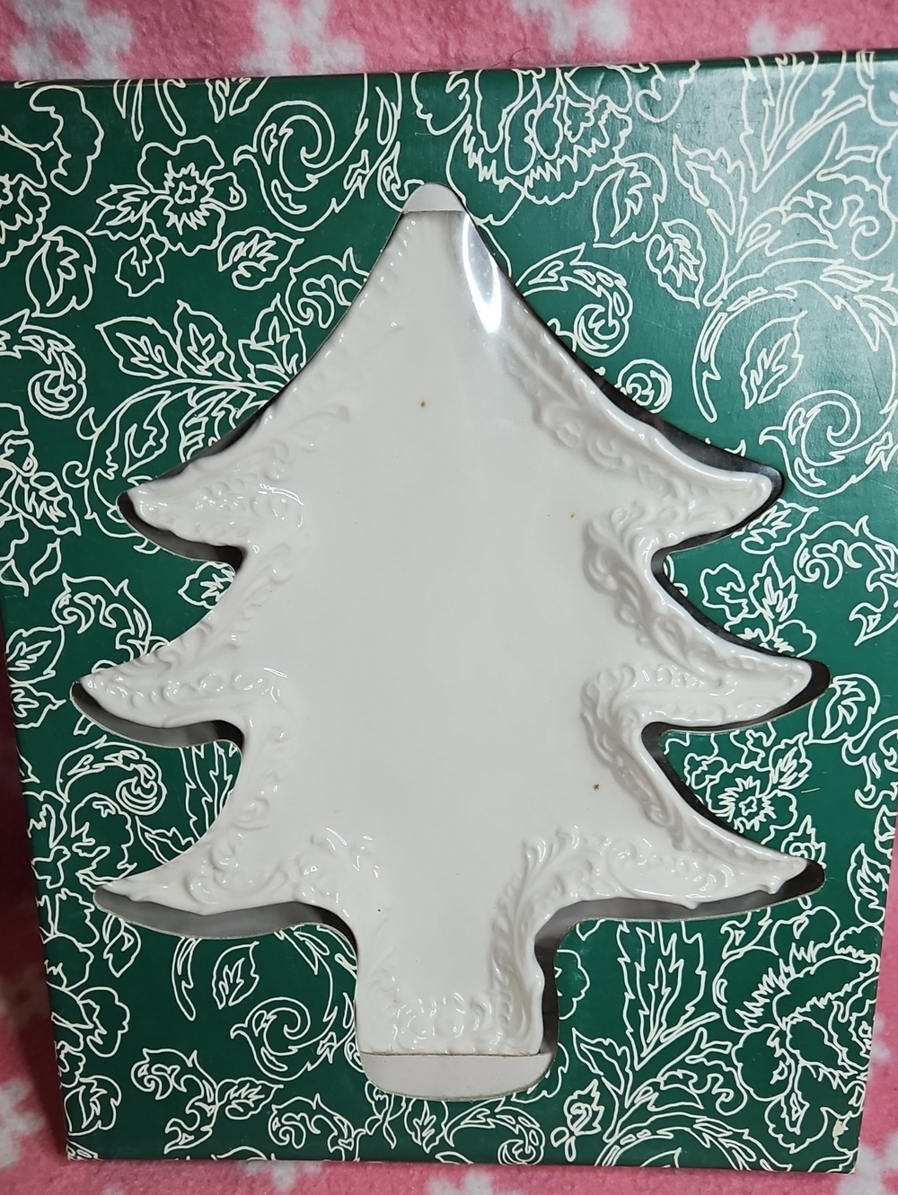 White Ceramic Christmas Tree Serving Platter - Holiday Home